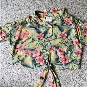 American eagle safari button down